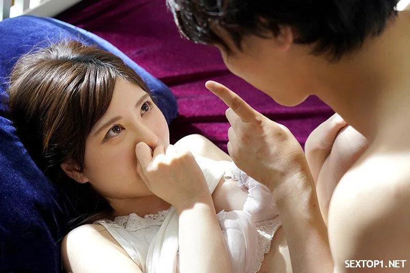 Dẫn bạn về nhà, bị bạn trả bài luôn cô vợ của mình