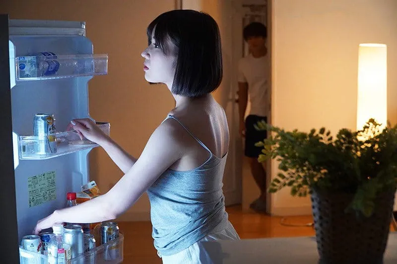 Chị cô vợ cãi nhau với chồng đến nhà em người yêu ở rồi địt luôn anh xã em gái