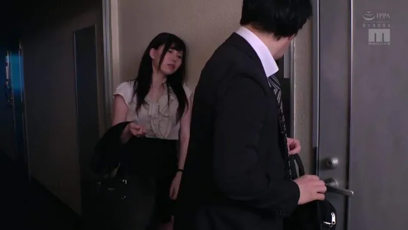 Bà xã gần nhà nhận nhầm tôi là gã chồng trong một hôm say xỉn