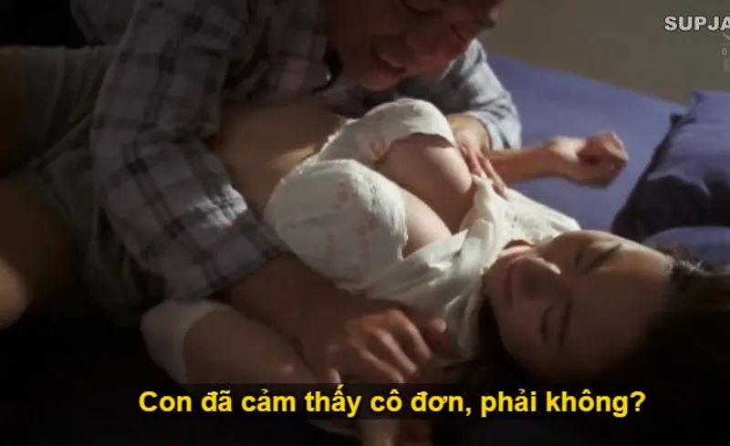 Thấy con trai mãi mê công việc để vợ sắp cưới của con trai cô đơn, bố ông xã làm liều đè chịch con dâu
